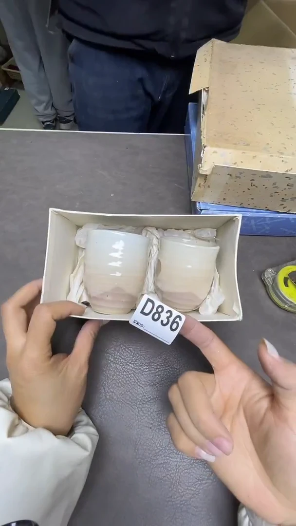 瓷片王***者默认微瑕，谨慎参拍D836