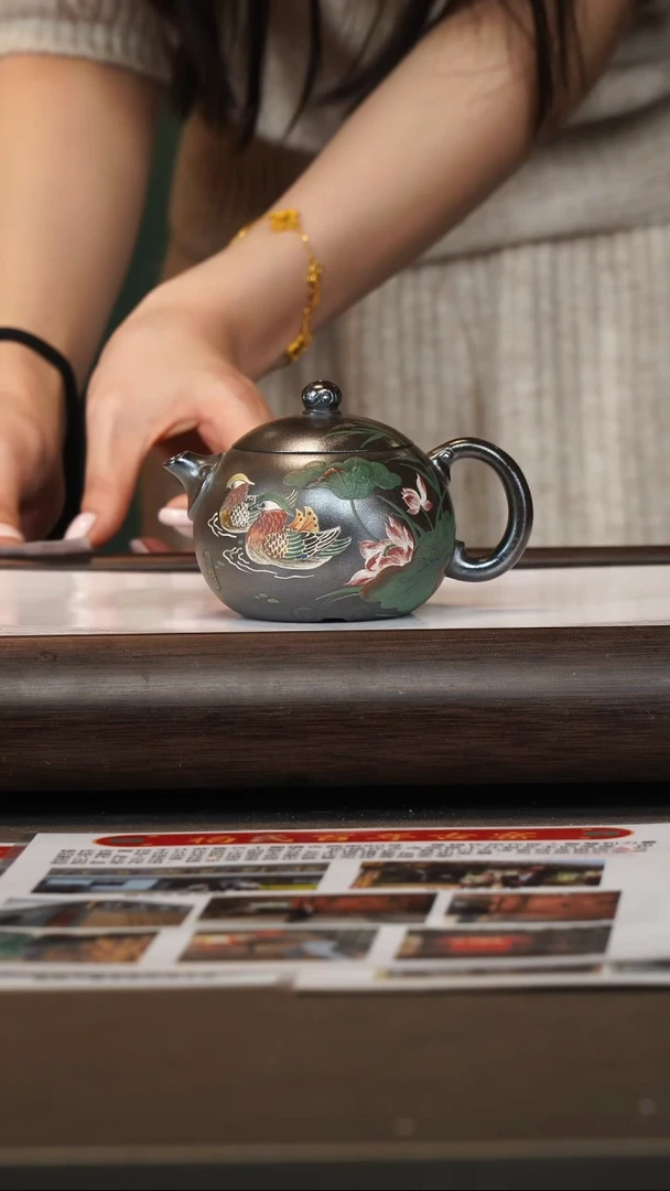 茶壶紫砂杨建英/琉璃金砂/西施/260c