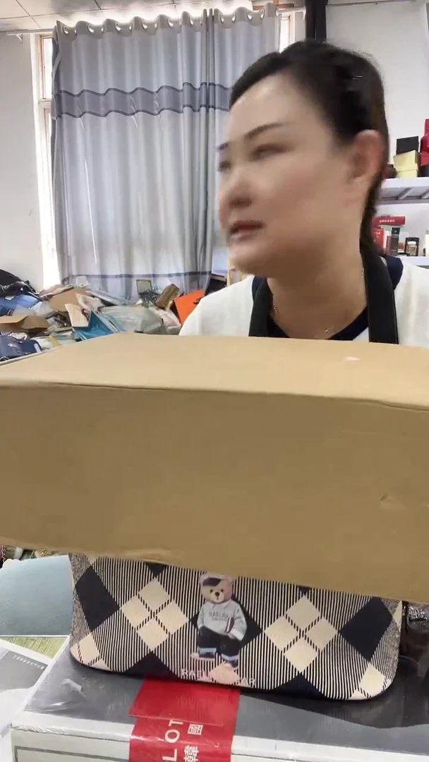 牦牛剖层皮革琪老板女包1号店超好看发图片款法棍