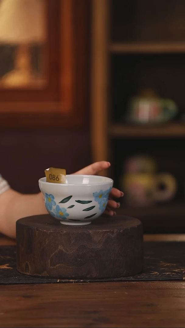 陶瓷景德镇高温釉下手绘陶瓷086