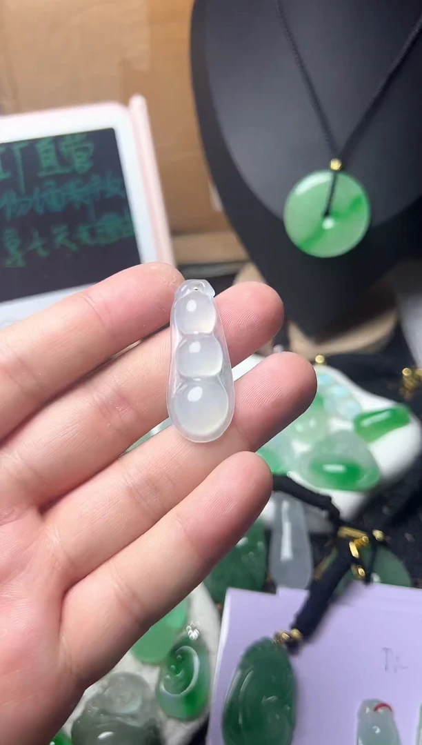 颈饰未镶嵌翡翠所见即所得，一图一物
