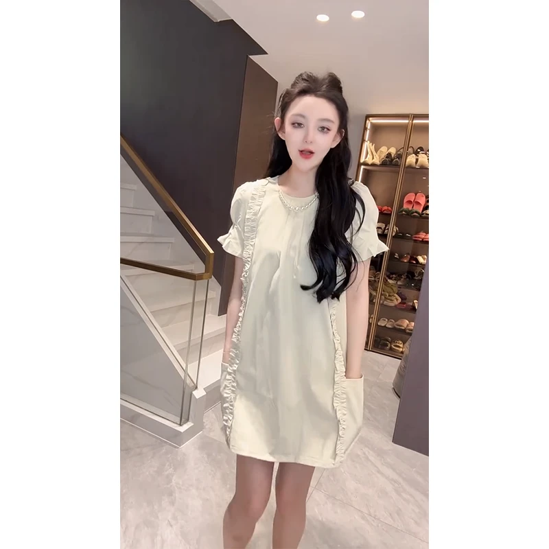 夏季时尚甜美宽松娃娃款捏褶减龄洋气连衣裙