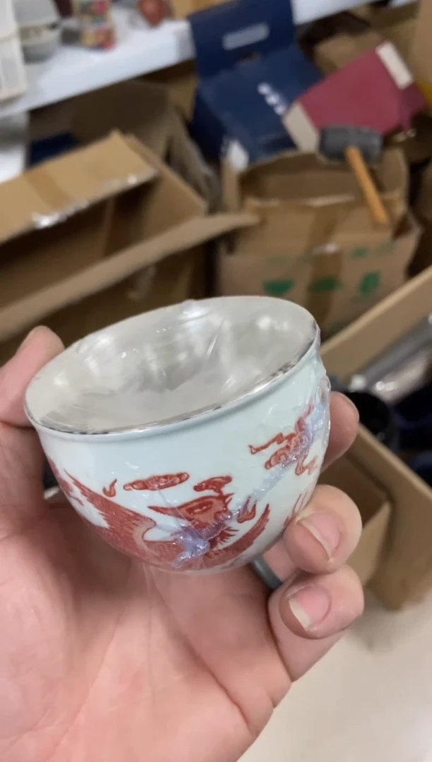 无运费险有瑕疵的摄影的产品有使用过的痕迹有点脏介意勿拍
