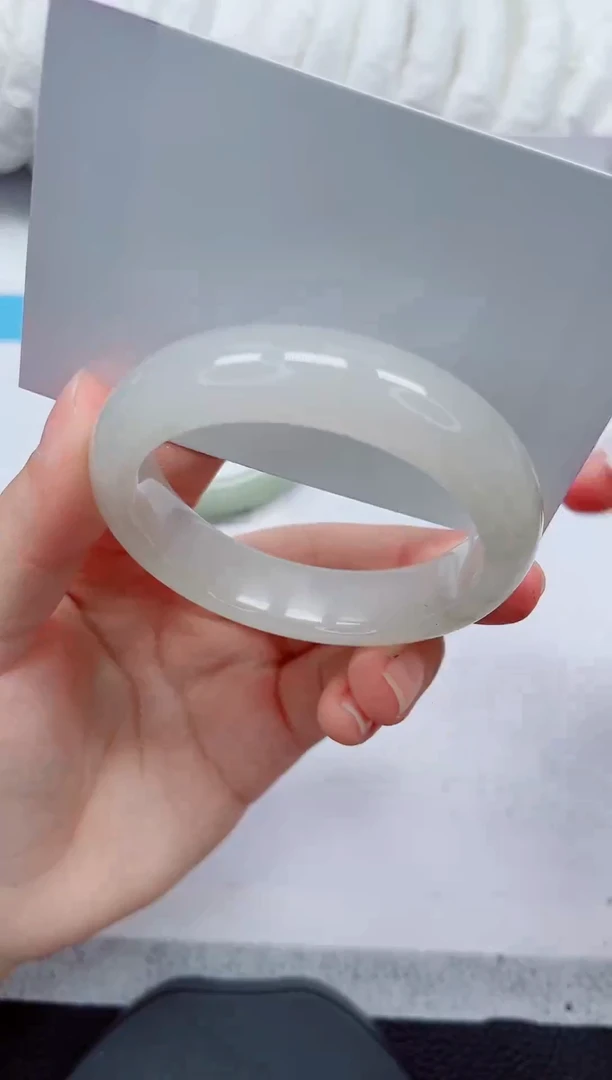 未镶嵌手镯石英质玉170-51/52