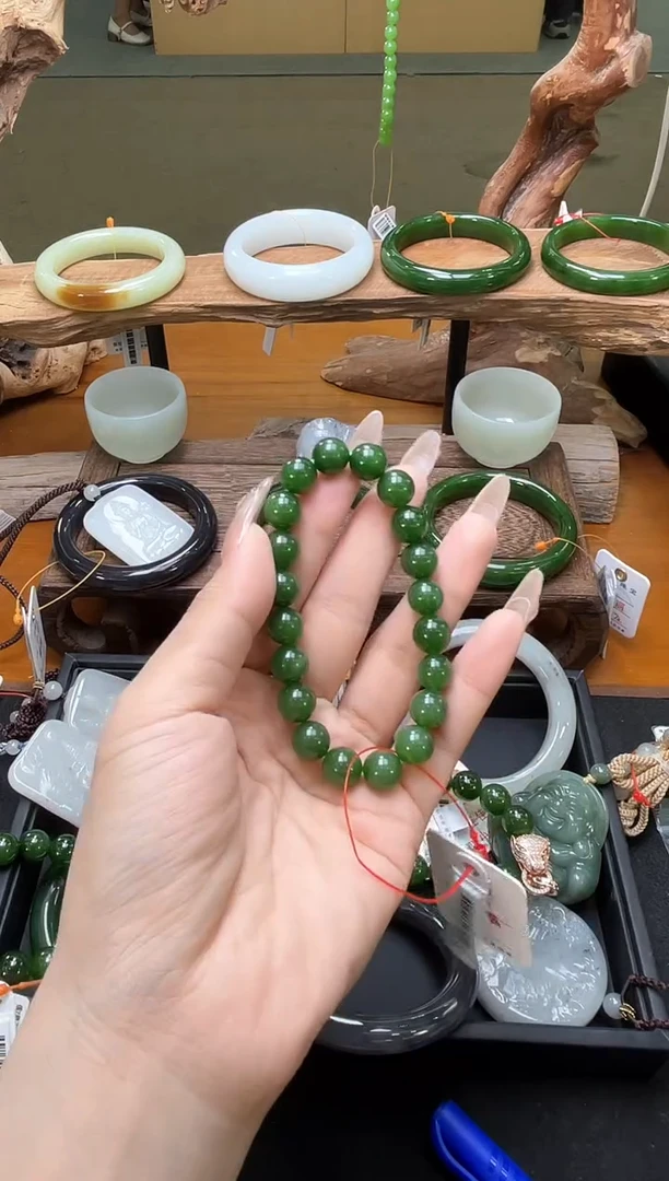未镶嵌手串和田玉卡10俄料碧玉 圆珠 9014741