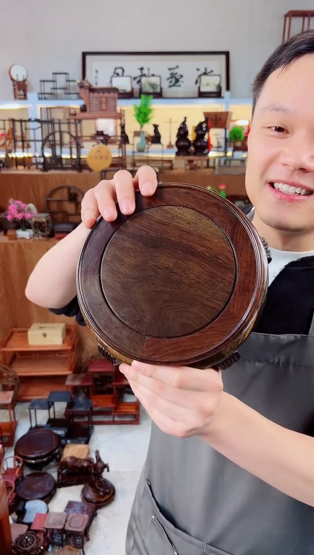 风车木（黑檀木）大号圆形虎脚几