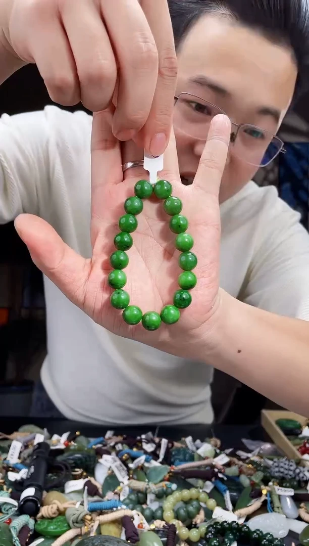 【闪购商品】和田玉颈饰未镶嵌拍一发一