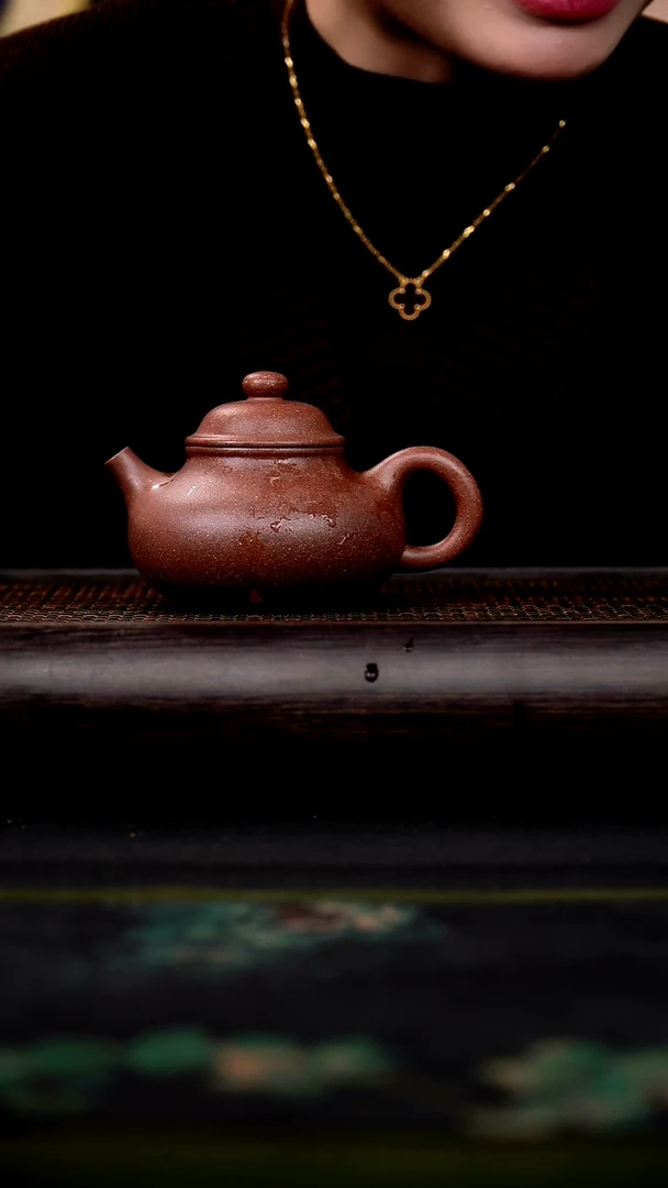 茶壶紫砂大花块紫泥 容天