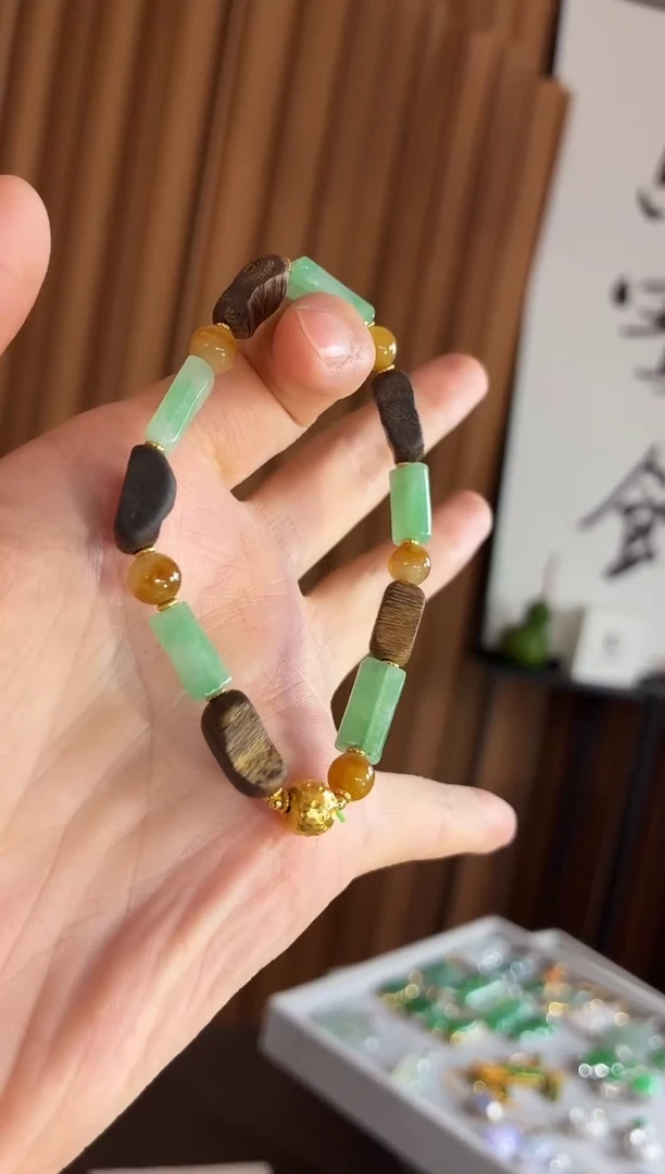 未镶嵌手链翡翠手串