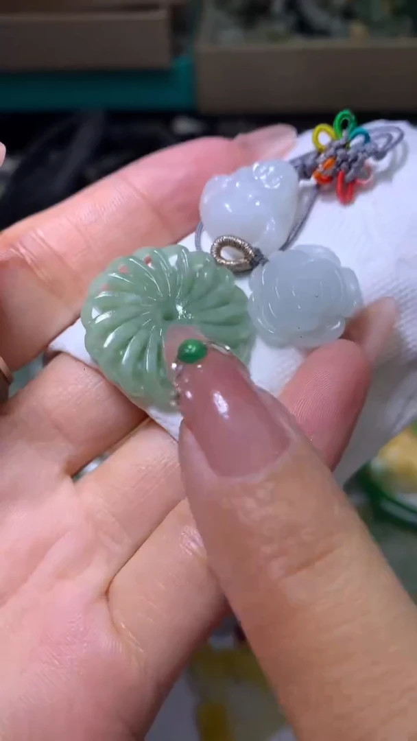 【闪购商品】翡翠颈饰未镶嵌MJX020643