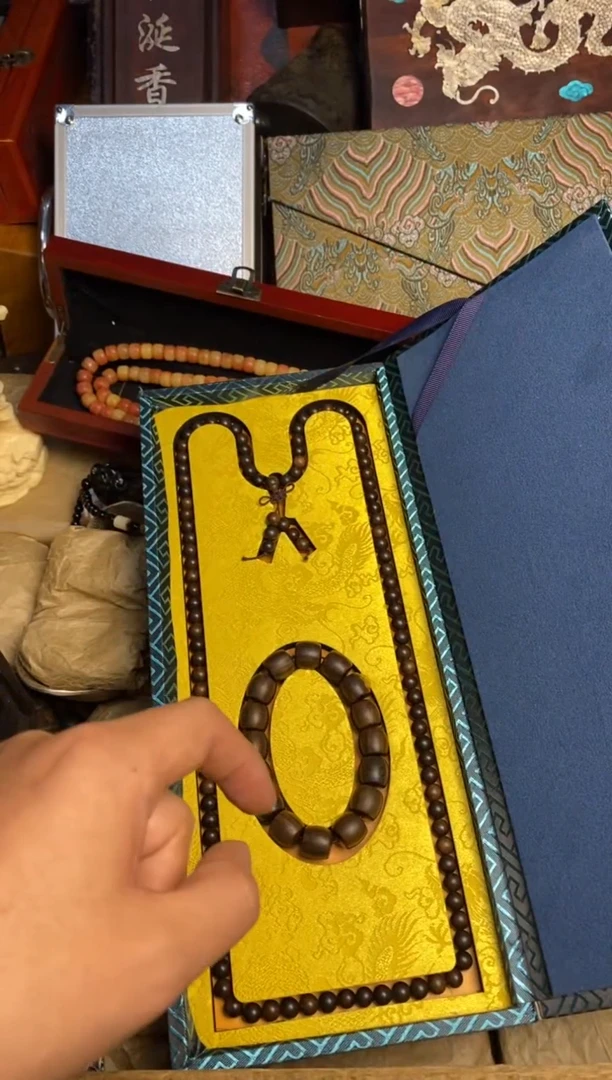 沉香碎屑沉香主播推荐主播推荐