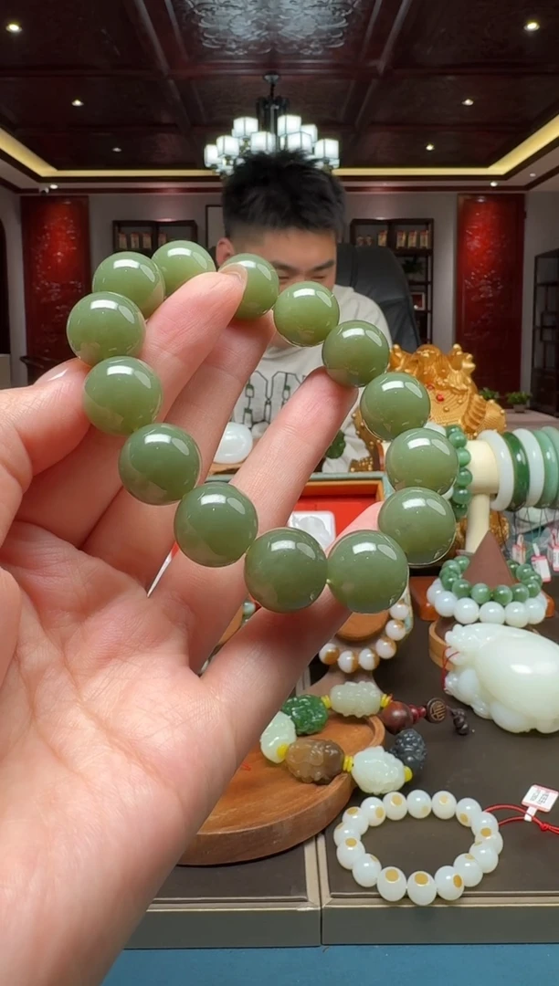 未镶嵌手串和田玉111szq16