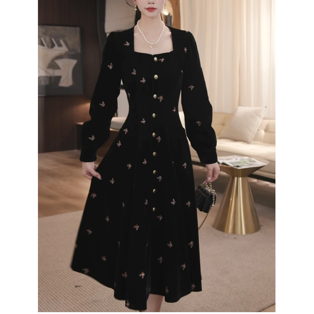 薇宝儿佳佳-【浮生若梦】2025年秋冬新款显瘦百搭刺绣连衣裙-BN604Q