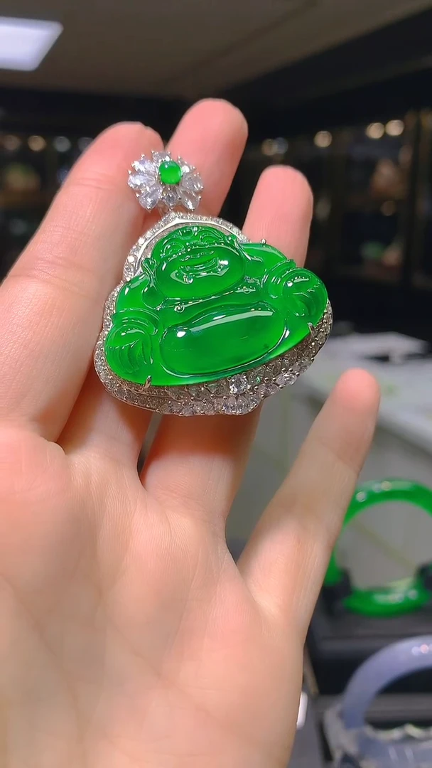 吊坠(赠链)银S925镶嵌翡翠016（多样性发其一）