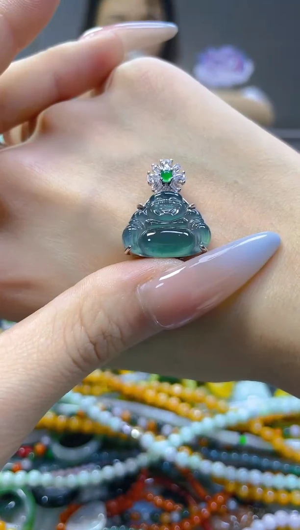 翡翠未镶嵌颈饰/Z/翡翠A货，一件也是批发价