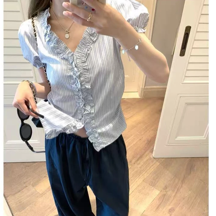 【少女扉页】独特双层木耳边条纹V领衬衫女夏季法式设计感显瘦上衣