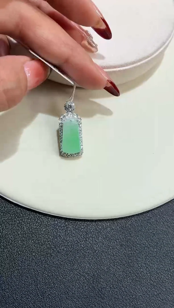 吊坠(不含链)银S925镶嵌翡翠【挽石珠宝】无事牌