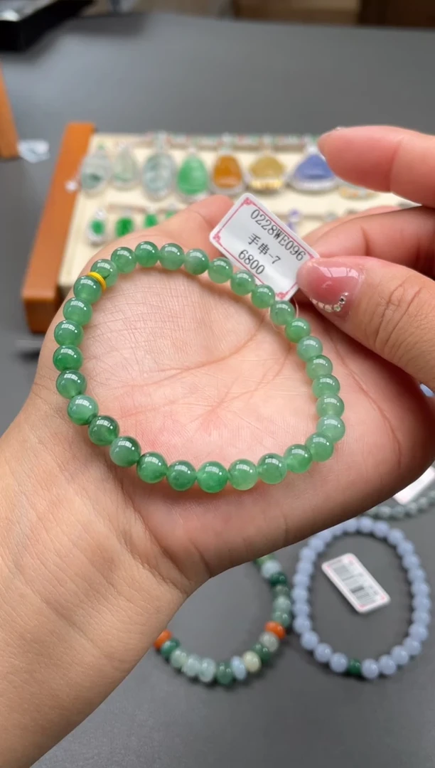 【闪购商品】翡翠手串未镶嵌0228WE096