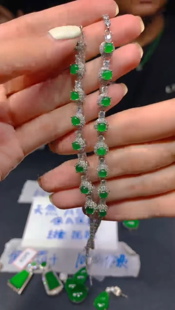 定制翡翠未镶嵌511多样性发货（发其一）