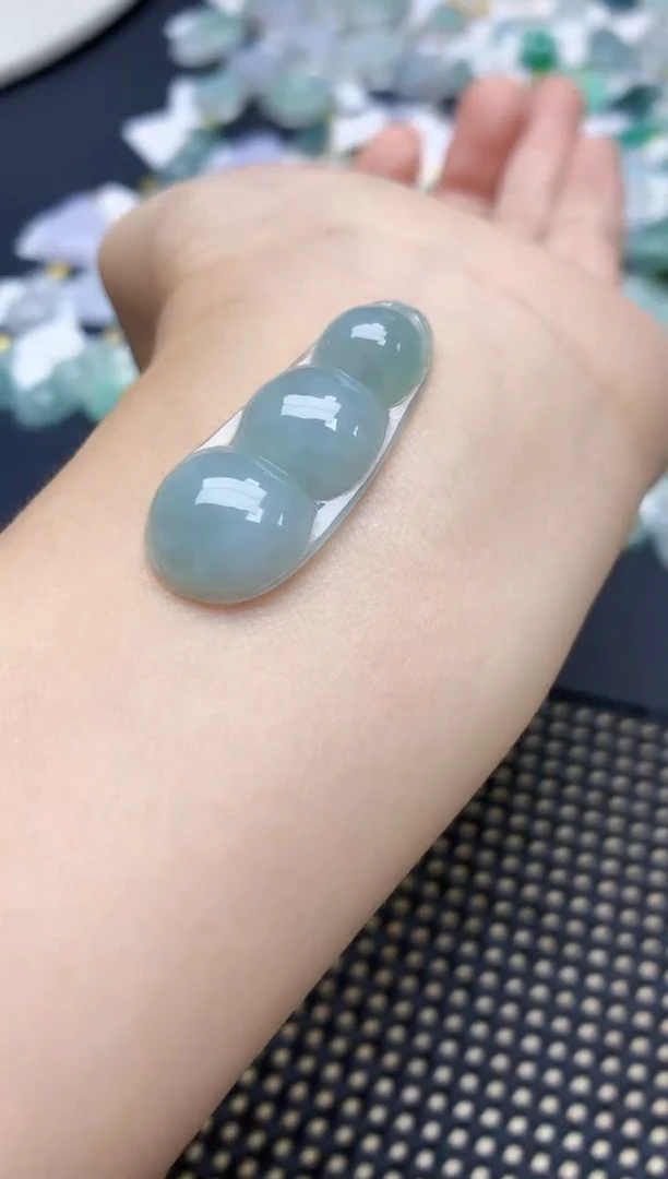 颈饰未镶嵌翡翠天然缅甸A货翡翠