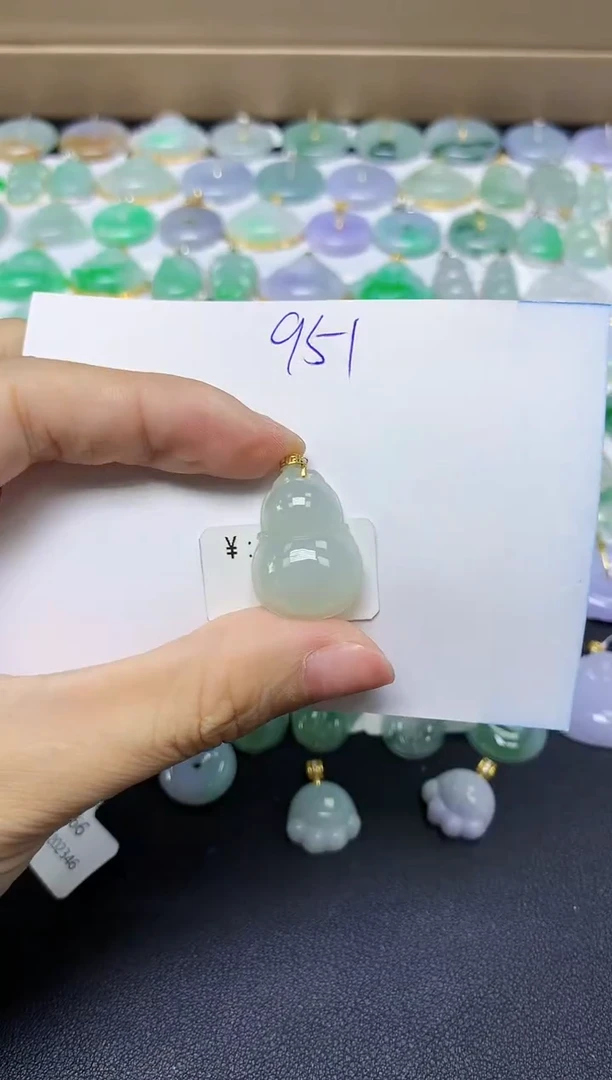 翡翠未镶嵌颈饰天然自然緬甸A貨翡翠