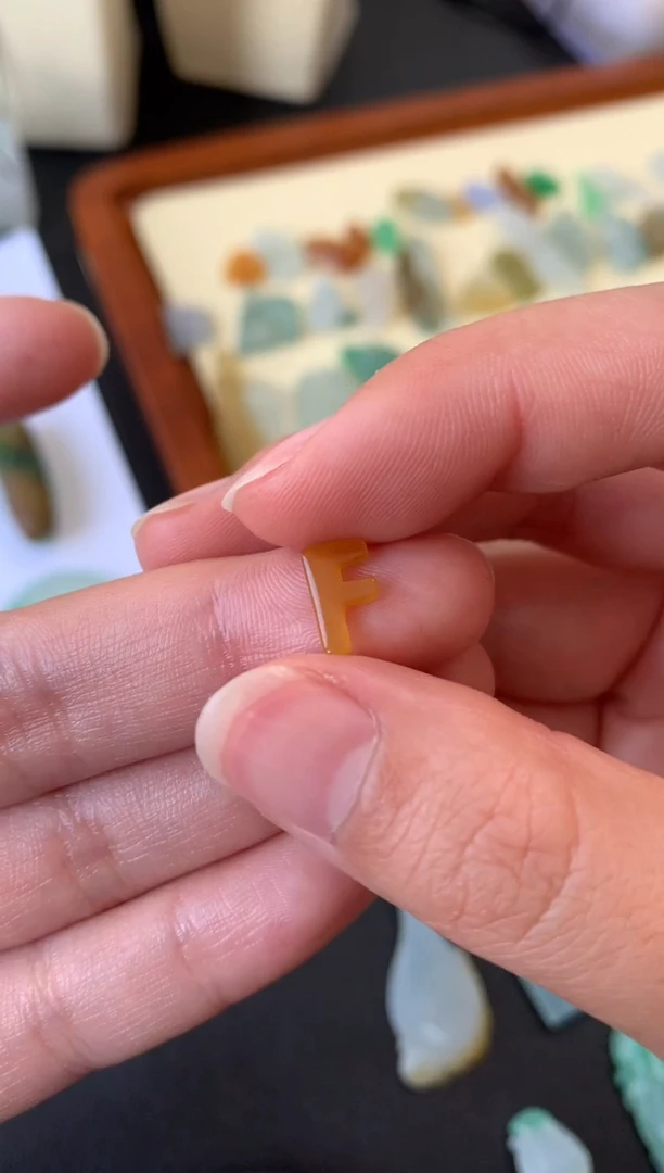 【闪购商品】定制翡翠未镶嵌翡翠