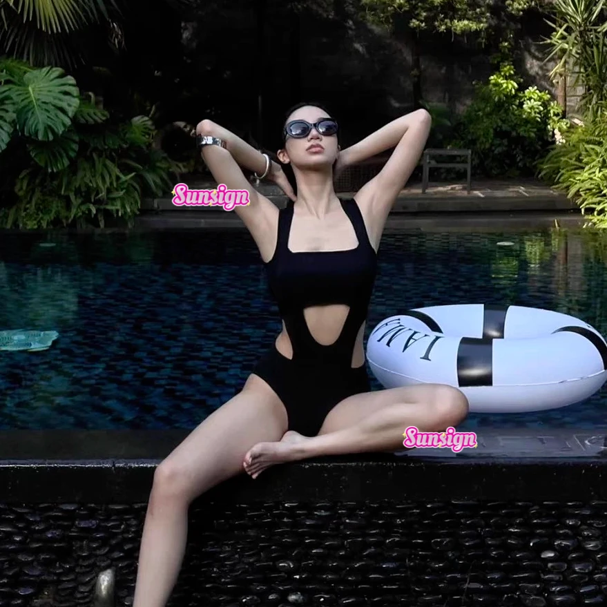 Sun【暗黑】泳衣显瘦黑色连体甜酷辣妹小胸聚拢露背连体机能风泳衣