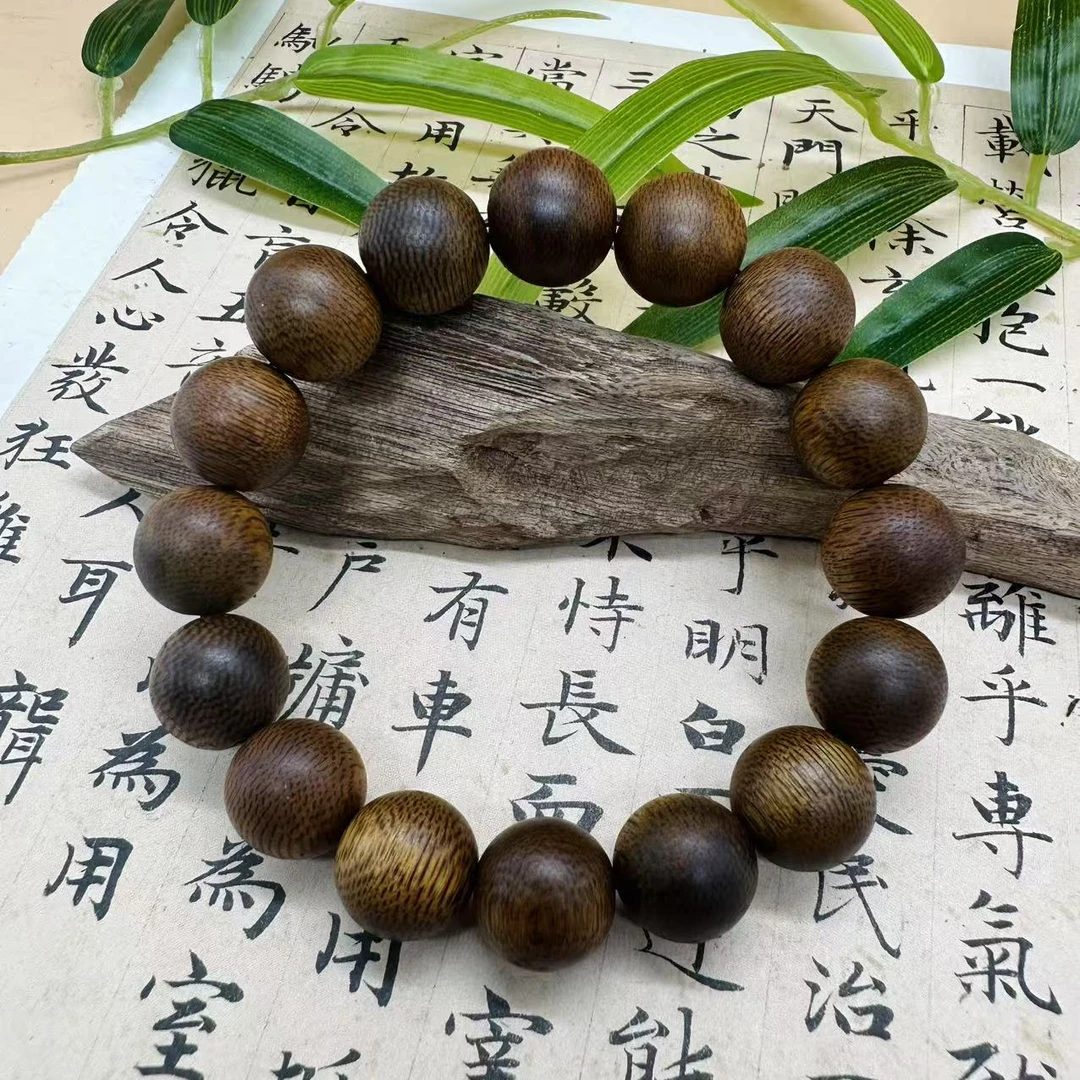 越南芽庄白奇楠沉香1.4cm单圈 多样性发一条