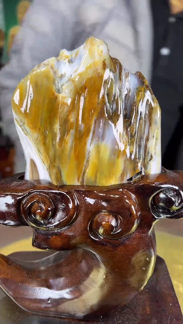 缅甸天然树化玉摆件