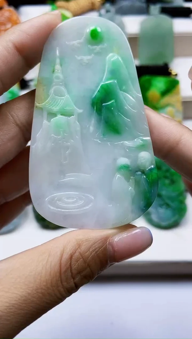 颈饰未镶嵌翡翠翡翠A货