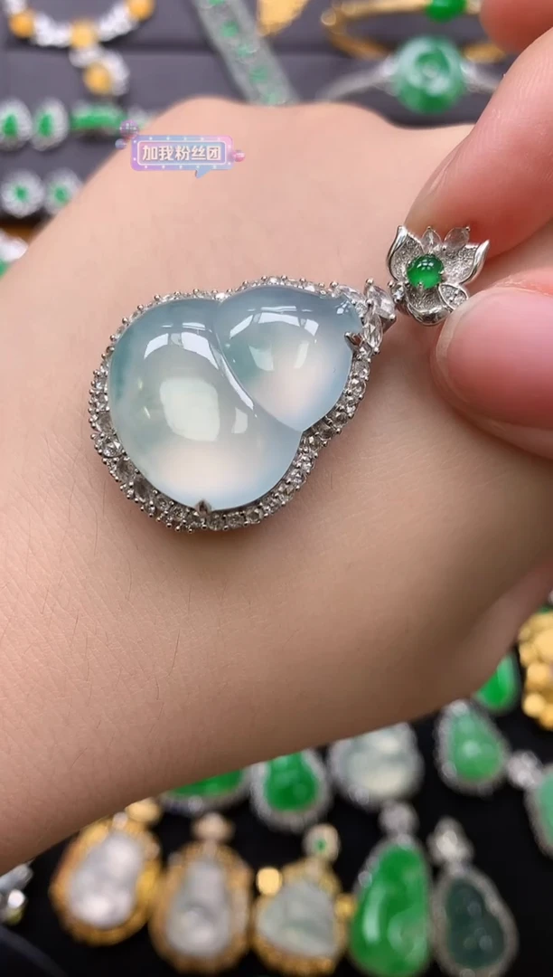 18K金镶嵌手链翡翠翡翠