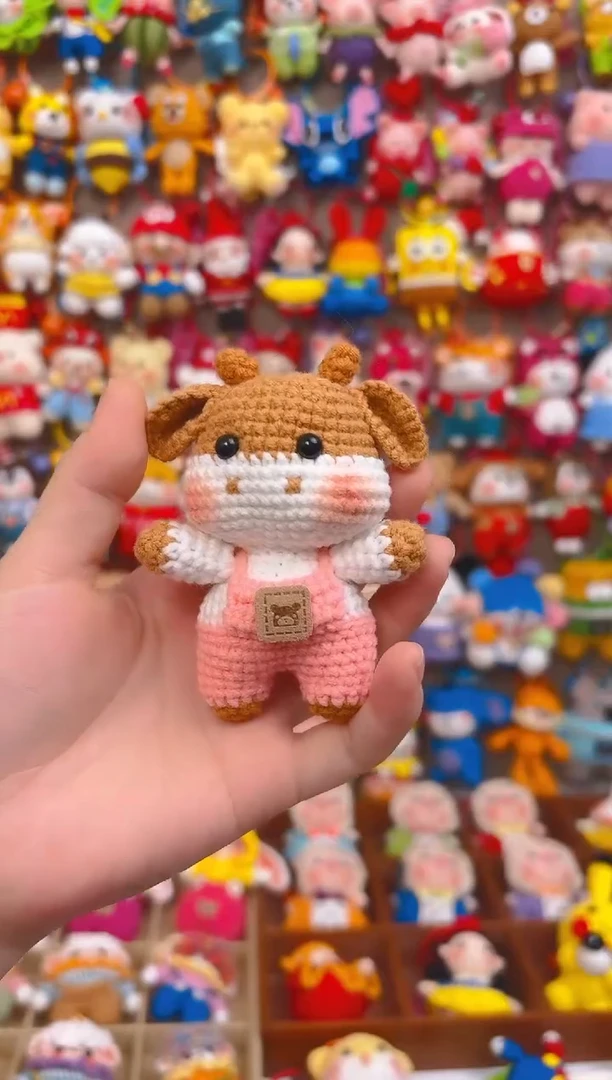 纯手工制作毛线钩织成品生肖牛