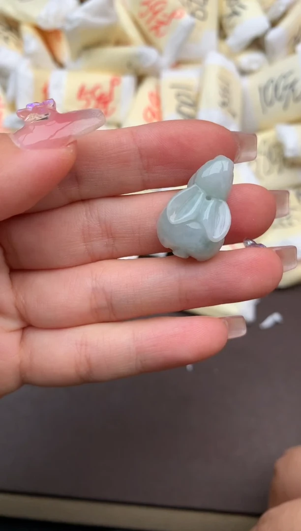 翡翠挂件未镶嵌一福利