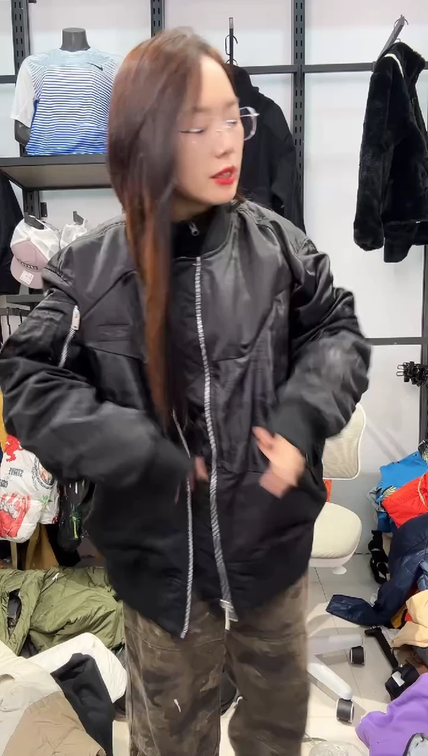 2696 编码  瑕疵直播间过款为准 尺码