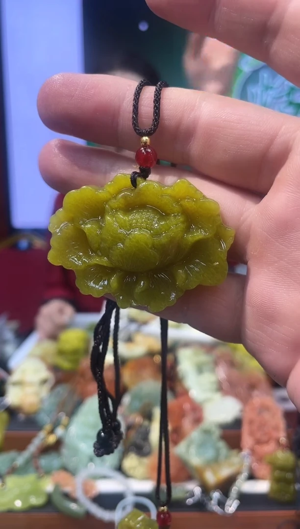 【闪购商品】岫玉吊坠未镶嵌·多样性发货*拍一发一