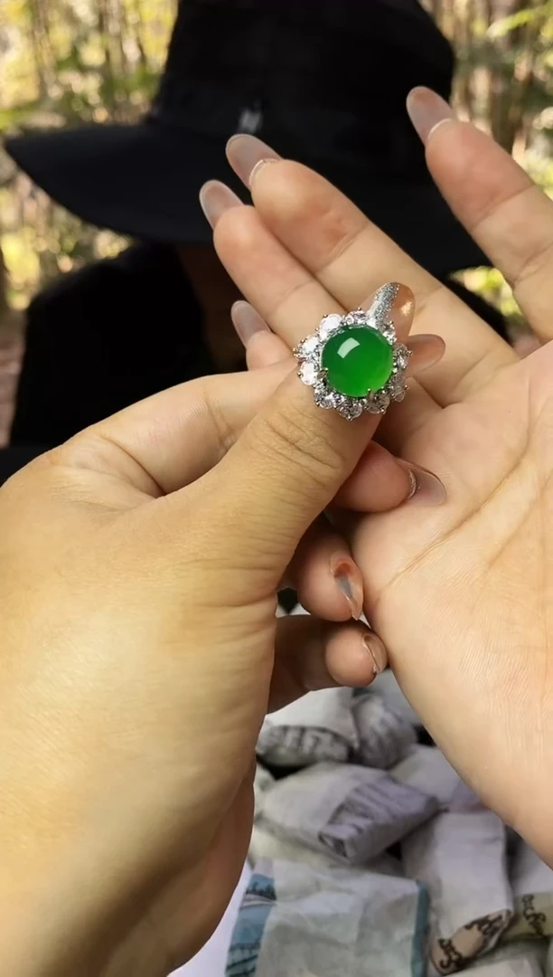 满色吊坠 所见即所得！！！