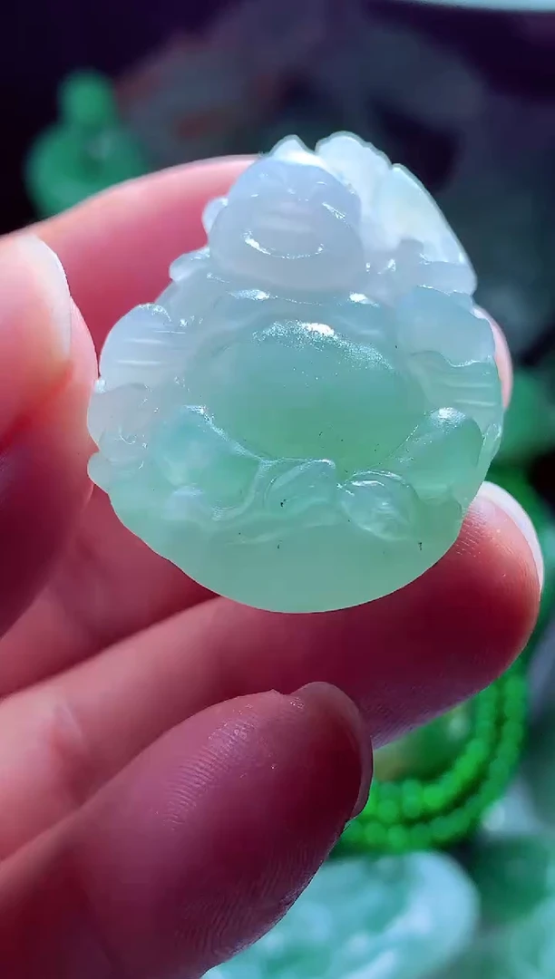 未镶嵌定制翡翠无*?翡翠毛货定制