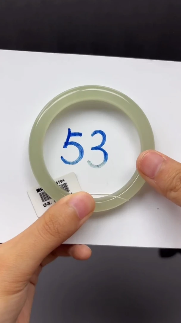 未镶嵌手镯和田玉4594
