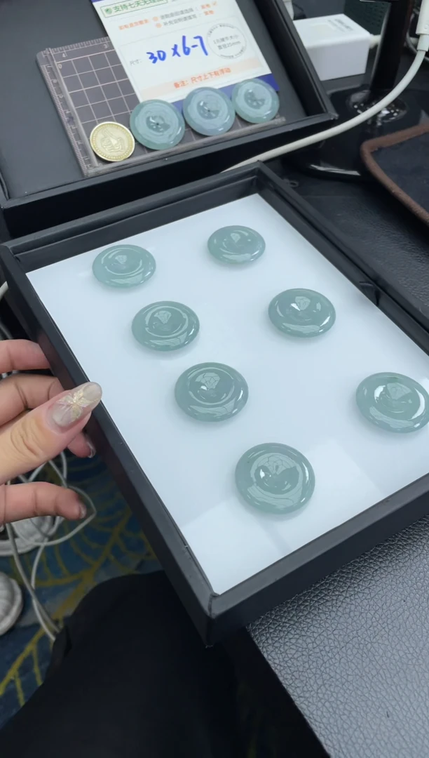 【闪购商品】翡翠挂件未镶嵌平安扣FL12配绳/多样性发其一CP