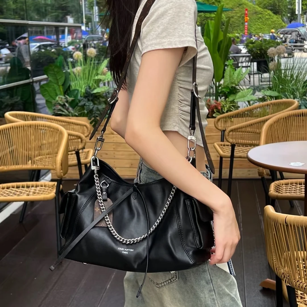 99新 LouisVuitton/路易威登 carryall 黑武士羊皮小号单肩包达