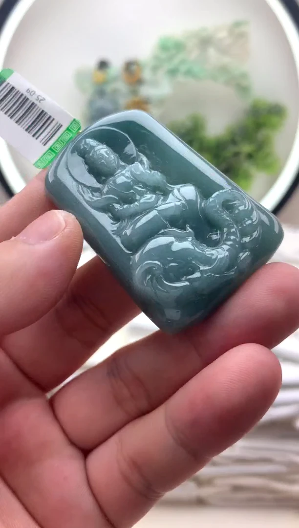 颈饰未镶嵌翡翠普贤