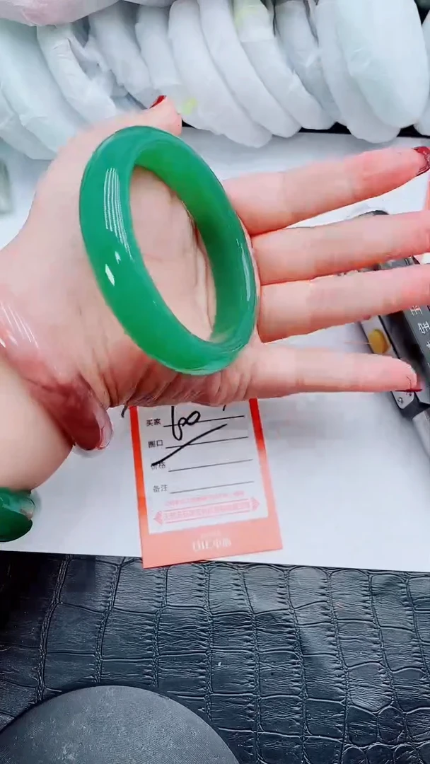 【闪购商品】石英质玉手镯未镶嵌S79-60