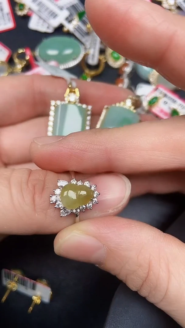 银S925镶嵌戒指翡翠如*2290