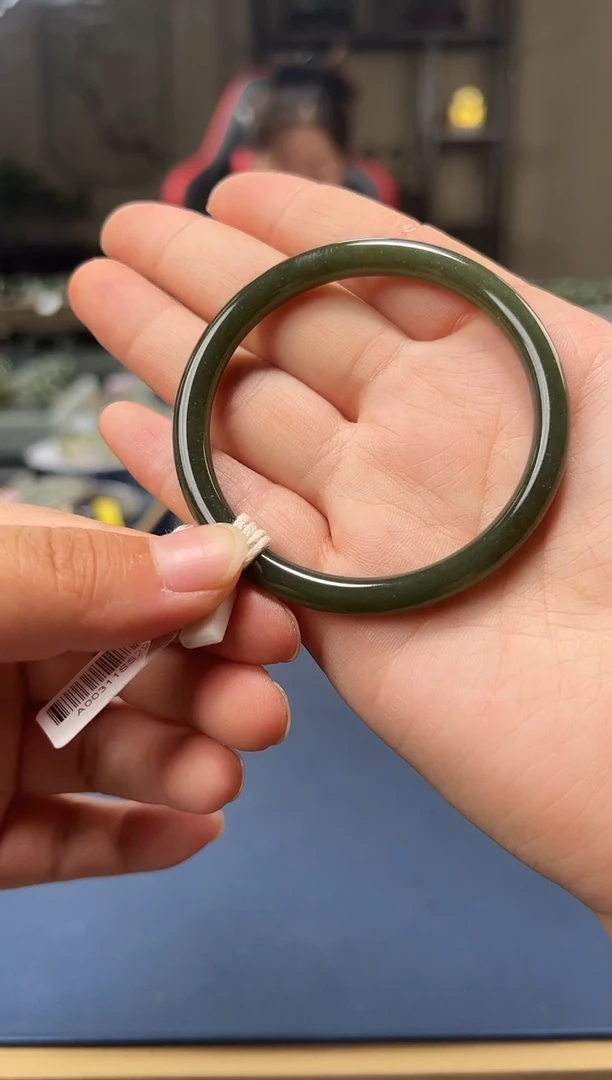 和田玉手镯未镶嵌2【柚子来啦】和田玉拍一发一53