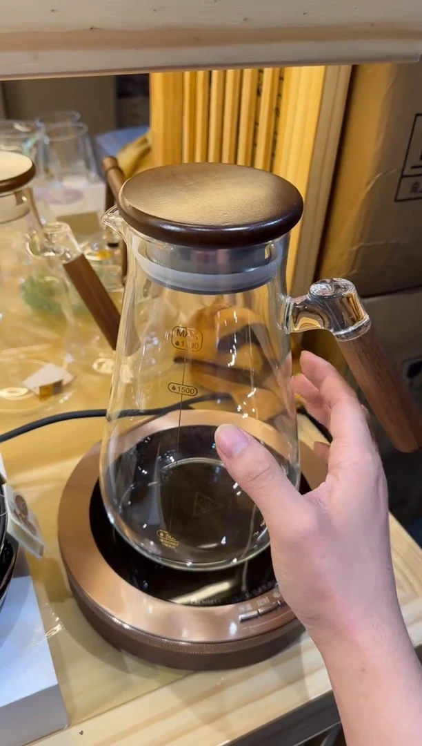 禾器-沁源壶-胡桃木