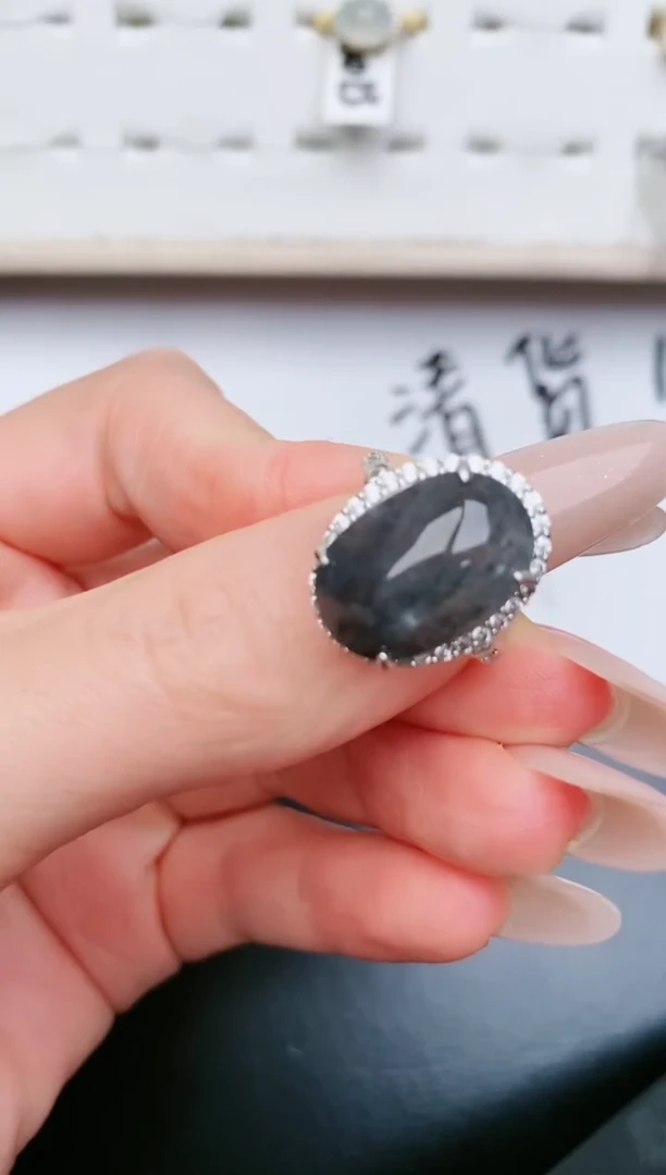 翡翠戒指银S925镶嵌.....