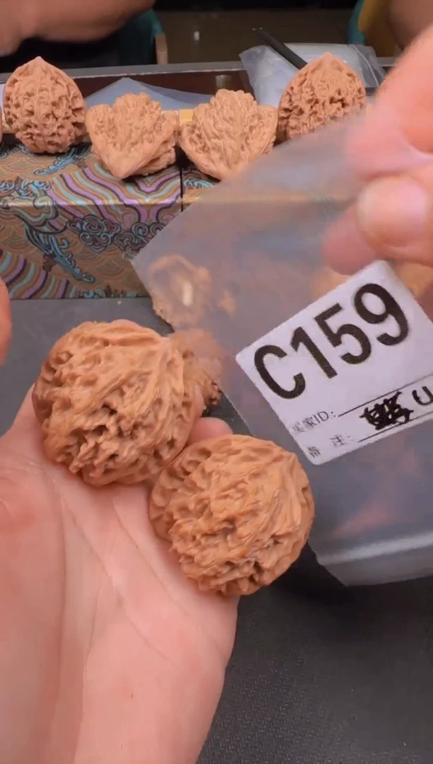 吊坠文玩核桃42苹果159