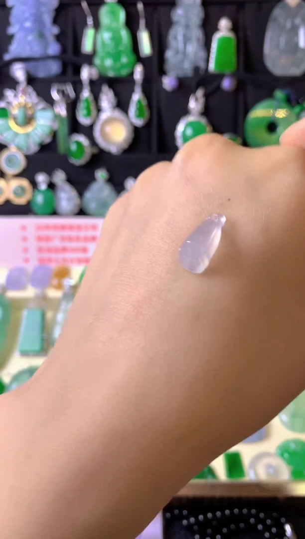 定制翡翠未镶嵌毛货抛光