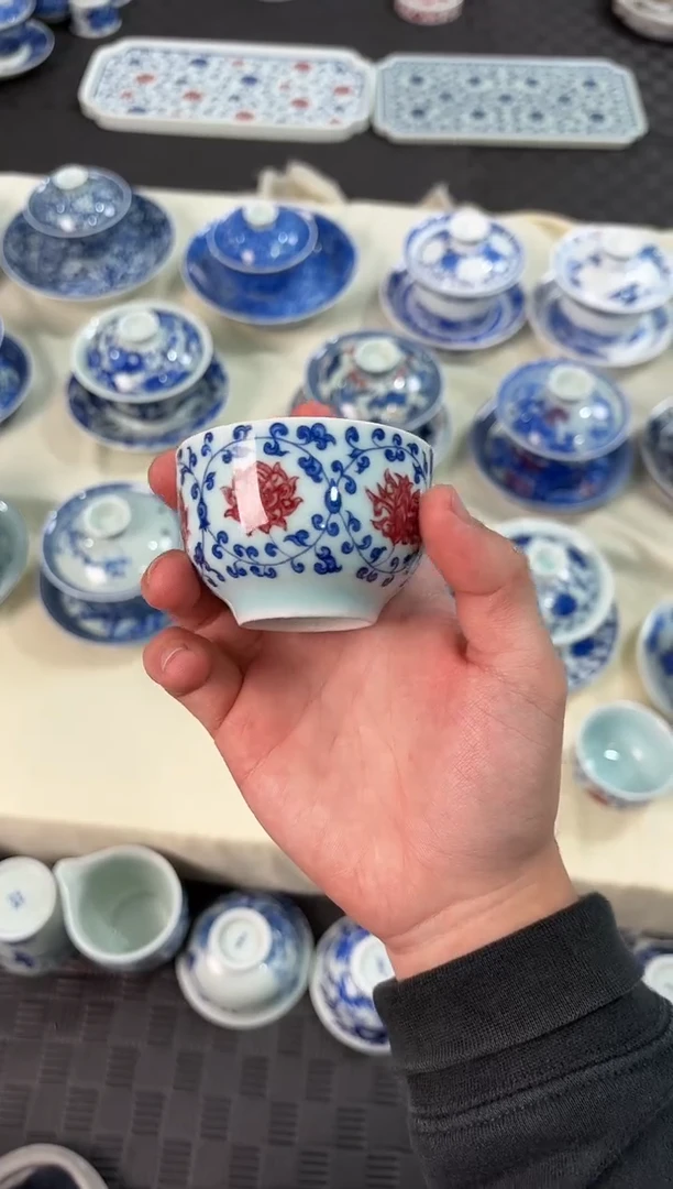 杯子瓷景德镇陶瓷茶具青花釉里红缠枝莲小杯子2