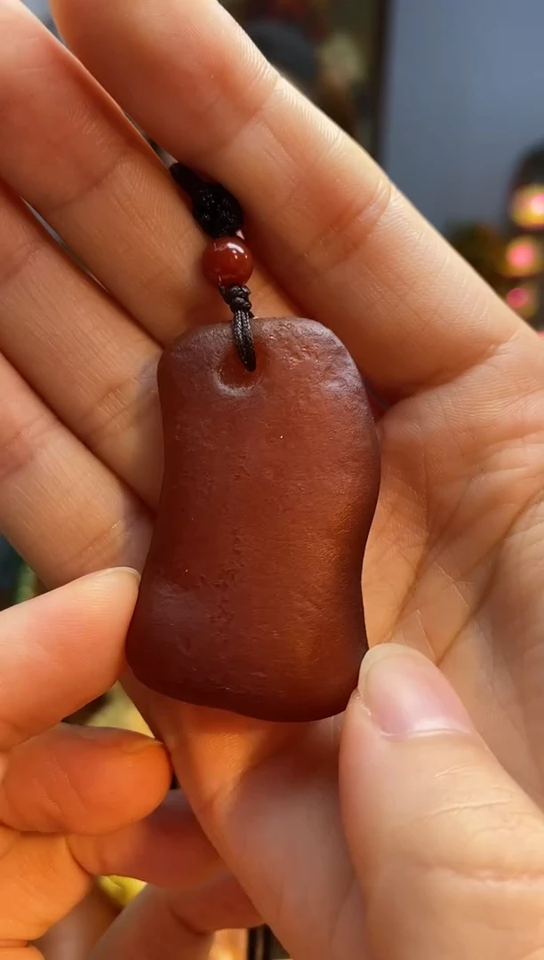 琥珀颈饰未镶嵌吊坠